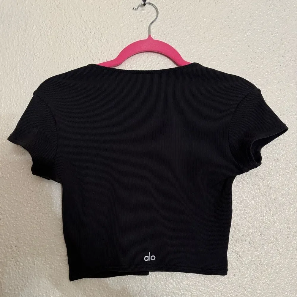 ALO YOGA Black Ribbed Cropped Savvy Short Sleeve Active Lounge Shirt Top Size XS